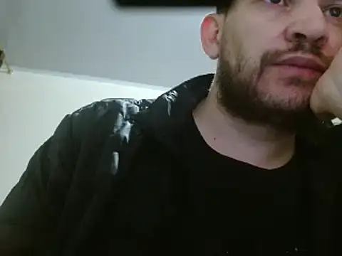 camiloking1720 online show from 02-13-25, 03:46