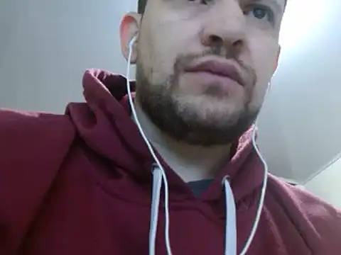 camiloking1720 online show from 02-26-25, 02:36