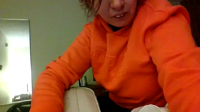 erinSmiles online show from 09-24-25, 10:40