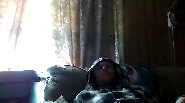 Snapshot of luke_thighwalker2469 chatting on 12-18-24, 10:13 luke thighwalker2469 online show from 12-18-24, 10:13