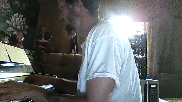 Snapshot of luke_thighwalker2469 chatting on 11-09-25, 10:19 luke thighwalker2469 online show from 11-09-25, 10:19