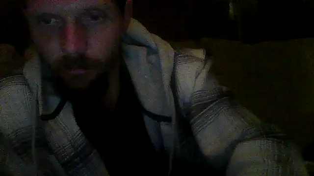 Snapshot of luke_thighwalker2469 chatting on 12-18-25, 07:03 luke thighwalker2469 online show from 12-18-25, 07:03