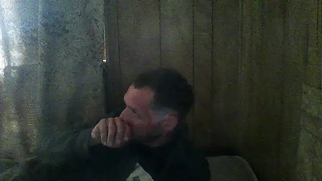 Snapshot of luke_thighwalker2469 chatting on 03-06-26, 03:52 luke thighwalker2469 online show from 03-06-26, 03:52