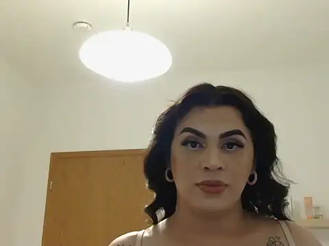 Dulce hot 23  online show from 04-29-26, 05:30