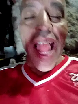 Snapshot of rodrig6987_1 chatting on 11-28-25, 11:51 rodrig6987 1 online show from 11-28-25, 11:51