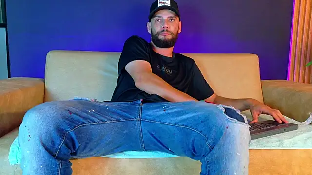 antony bigdick  online show from 06-13-26, 07:23