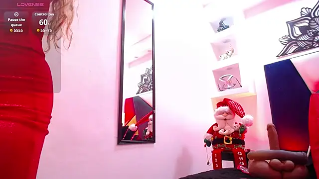 ChalotteGrey online show from 12-15-25, 04:44