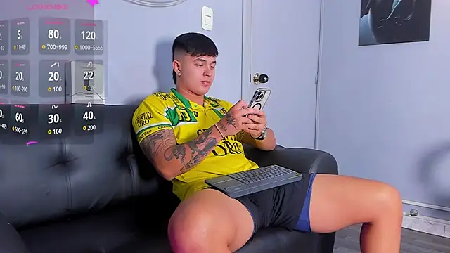 Cristopher strong online show from 09-09-25, 10:37