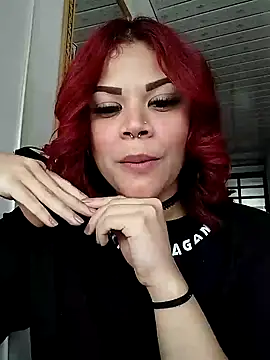 IamAlana  online show from 12-18-24, 07:08