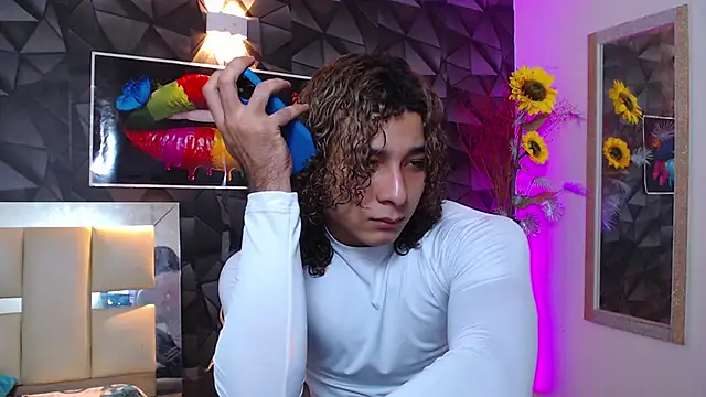 Snapshot of Demitryo chatting on 03-15-25, 03:51 Demitryo online show from 03-15-25, 03:51
