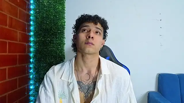 Demitryo online show from 04-13-26, 04:29