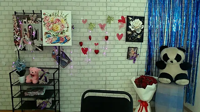 Darina M  online show from 03-04-25, 08:35