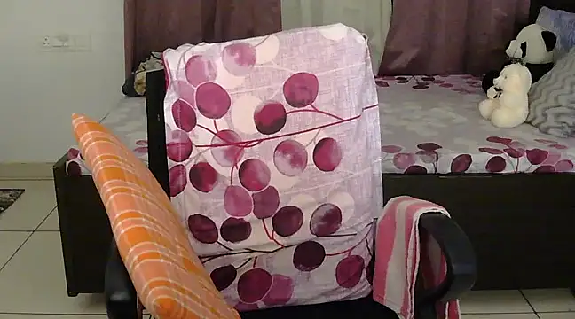 Snapshot of sanam_rose chatting on 02-17-25, 03:20 sanam rose online show from 02-17-25, 03:20