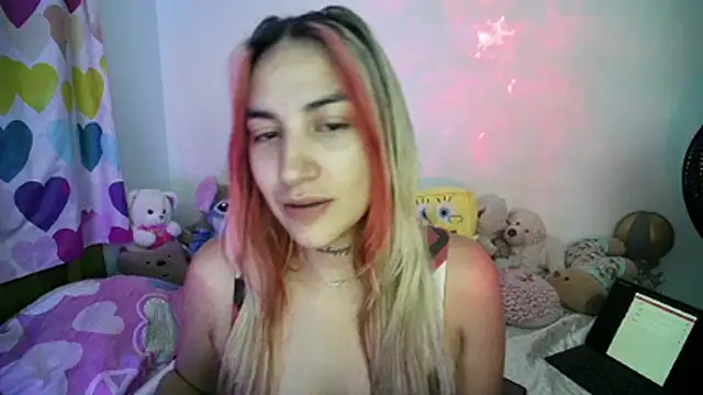 Snapshot of mandy_berrys chatting on 02-02-26, 04:11 mandy berrys online show from 02-02-26, 04:11