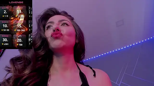 Ich Bin Julia online show from 12-14-24, 04:42