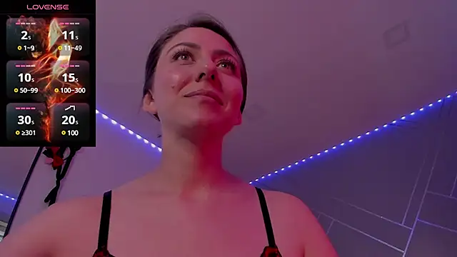 Ich Bin Julia online show from 12-23-24, 04:28