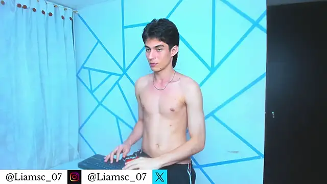 liam scott77 online show from 07-14-26, 02:05