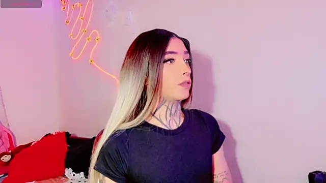Micaela Rangel online show from 07-19-26, 04:27