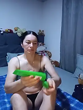 renata hot1 online show from 05-31-26, 01:25