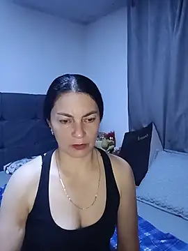 Snapshot of renata_hot1 chatting on 06-14-26, 12:52 renata hot1 online show from 06-14-26, 12:52