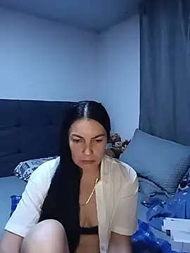 Snapshot of renata_hot1 chatting on 06-19-26, 02:16 renata hot1 online show from 06-19-26, 02:16