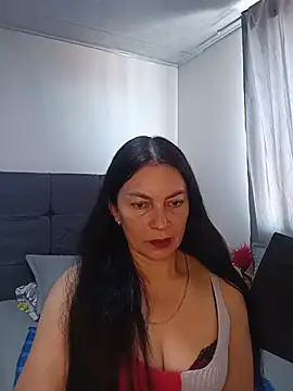 Snapshot of renata_hot1 chatting on 07-03-26, 06:58 renata hot1 online show from 07-03-26, 06:58