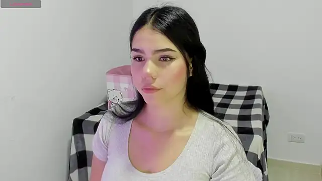 Snapshot of Natasha_su_ chatting on 02-02-25, 01:02 Natasha su online show from 02-02-25, 01:02