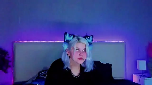 JoannLowe online show from 02-13-25, 09:06