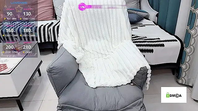 QQ-tutu online show from 01-09-25, 01:35