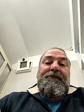 ros217 online show from 11-19-25, 03:23