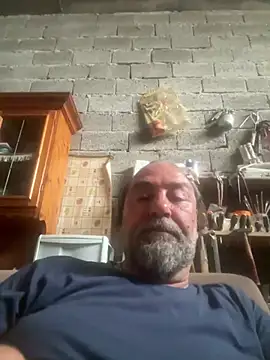 Snapshot of ros217 chatting on 07-07-26, 10:41 ros217 online show from 07-07-26, 10:41
