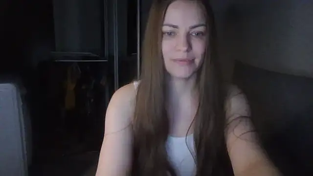 AnnaDiamond1 online show from 04-19-26, 10:12