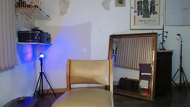 Siriss boyrag online show from 09-25-25, 10:46