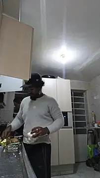 Siriss boyrag online show from 10-08-25, 01:47