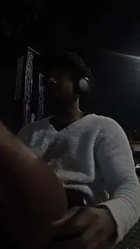 Siriss boyrag online show from 10-17-25, 12:36