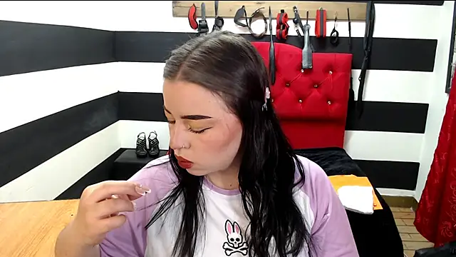 Marian Ran online show from 01-29-25, 03:01