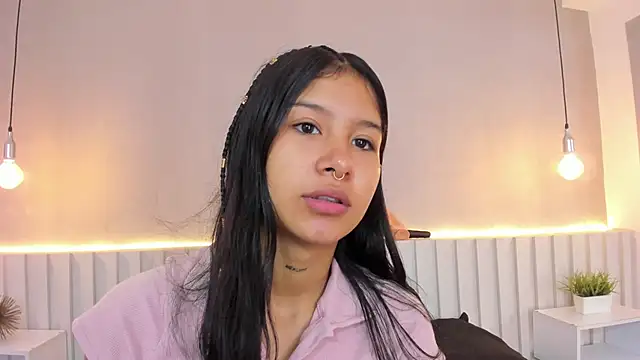 Aida moreno online show from 02-05-25, 10:51