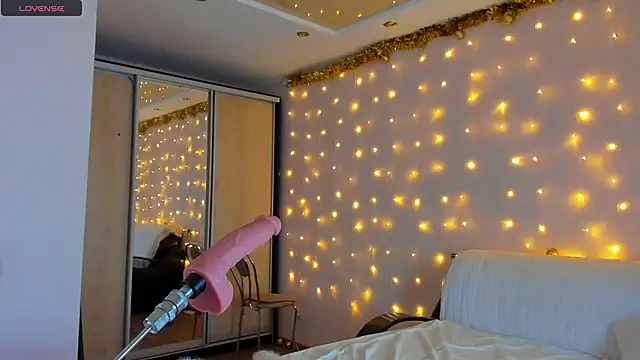 May Flower online show from 12-23-24, 01:03