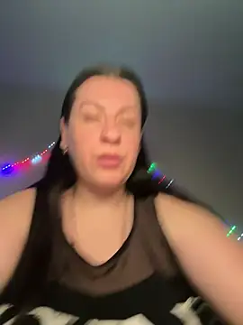 Evelinia online show from 04-07-26, 03:23