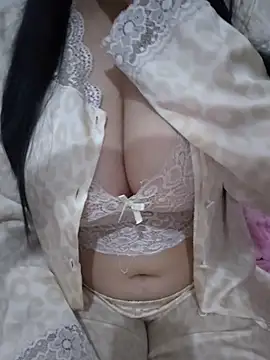 Liyan- online show from 04-05-26, 01:58