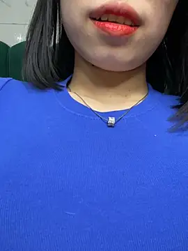 Snapshot of Bella_babei01 chatting on 01-11-25, 05:51 Bella babei01 online show from 01-11-25, 05:51