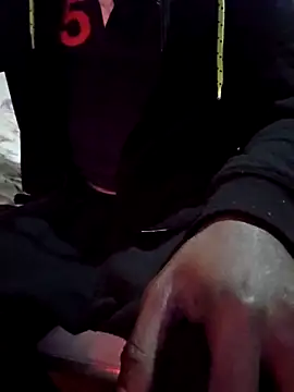 Snapshot of rasta9007 chatting on 04-01-26, 10:16 rasta9007 online show from 04-01-26, 10:16