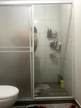 Snapshot of kevinsito1 chatting on 12-04-25, 04:55 kevinsito1 online show from 12-04-25, 04:55