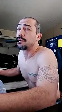 Snapshot of MasterJizzJunky chatting on 12-01-25, 08:58 MasterJizzJunky online show from 12-01-25, 08:58