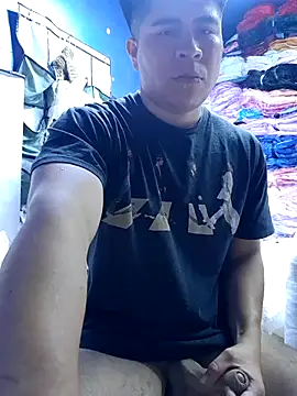 Snapshot of strokvic chatting on 10-03-25, 11:35 strokvic online show from 10-03-25, 11:35