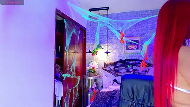 meghan nill online show from 10-31-25, 02:45