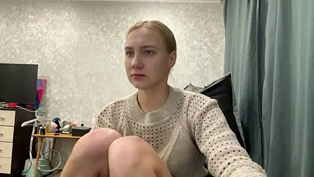 AnneBall online show from 01-07-25, 01:46