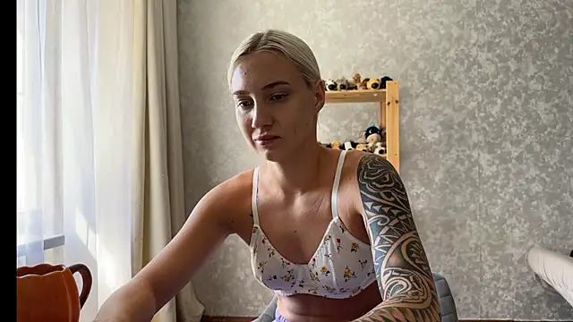 AnneBall online show from 09-13-25, 08:25