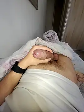 Snapshot of Gostosooooooooooso chatting on 11-28-25, 03:47 Gostosooooooooooso online show from 11-28-25, 03:47