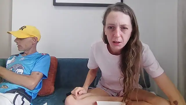 Snapshot of SweetSexySub chatting on 09-30-25, 08:19 SweetSexySub online show from 09-30-25, 08:19